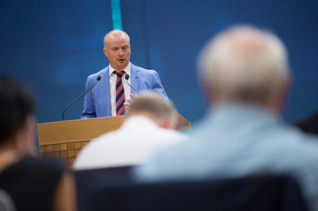 2017-05-29-Plenum-AM (1)